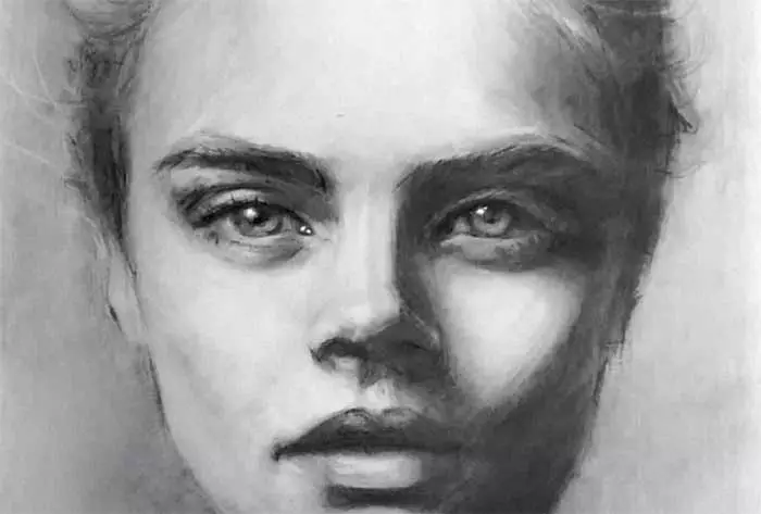 تکنیک‌های طراحی چهره با مداد سیاه