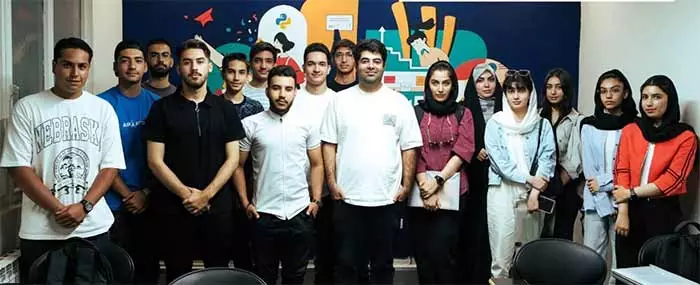 دانشجویان دوره های فاتحی اسکول