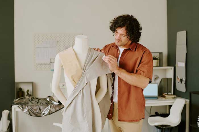 دوره طراحی لباس منتخب ایران | معیار ها + پیشنهاد